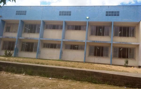 Comunidade do Santa Cruz pede paz: Escola organiza caminhada