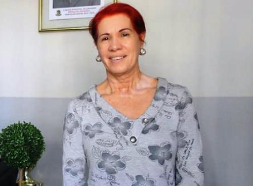 15 dias na UTI: após coma, ex-secretária de Educação se recupera em casa