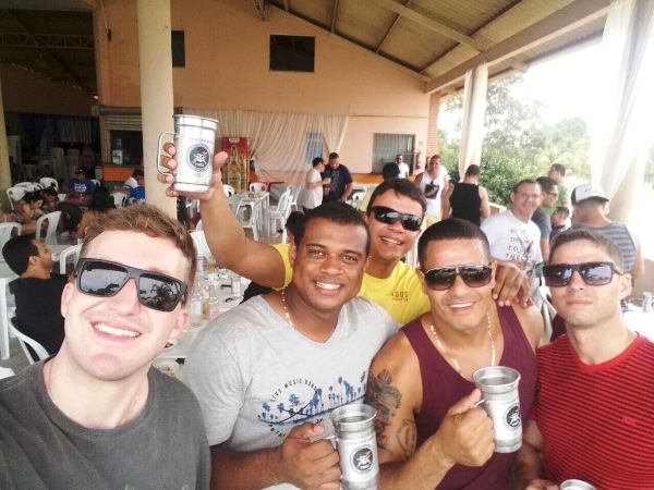 Olha a Força Tática! Grupo confraterniza fim de ano com familiares 