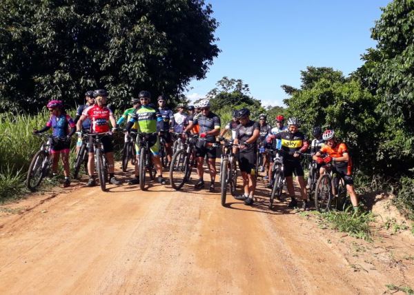 R$ 5 mil em prêmio: Ciclismo solidário movimenta abril em Linhares
