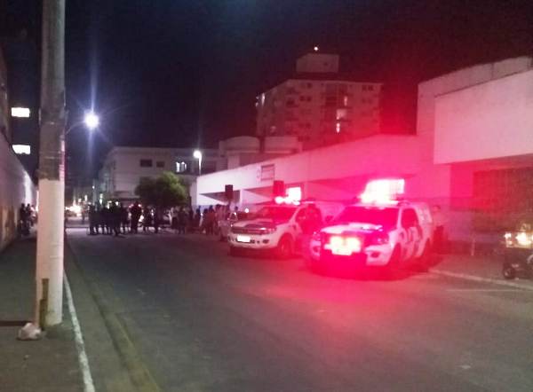 HGL: Confusão e PM em frente ao Pronto Socorro Infantil