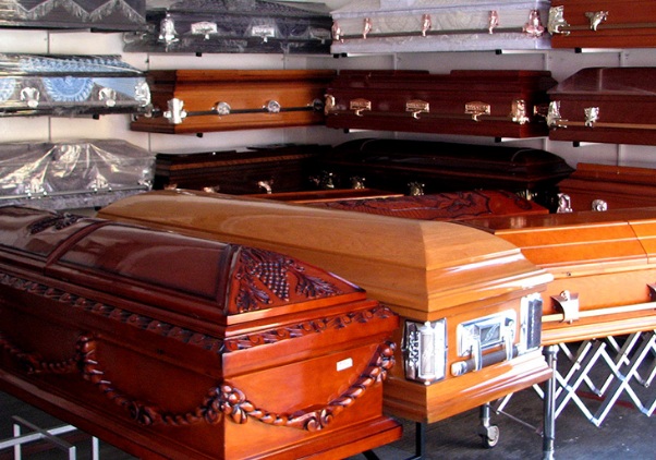 Funerária de Linhares deve indenizar moradora em mais de R$ 5 mil
