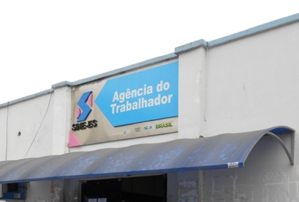 Hoje tem 74 vagas no Sine Linhares
