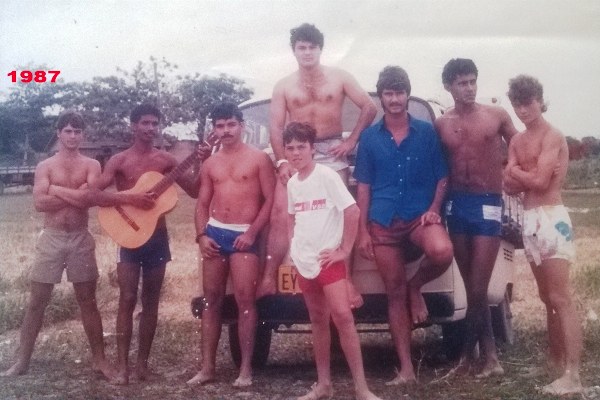 Memorex: Foto mostra amigos em 1987 na Lagoa Nova