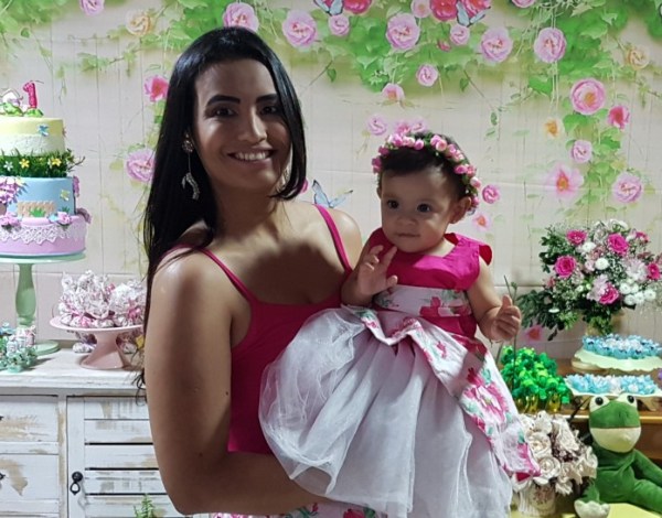 Emoção no primeiro aninho de Ester