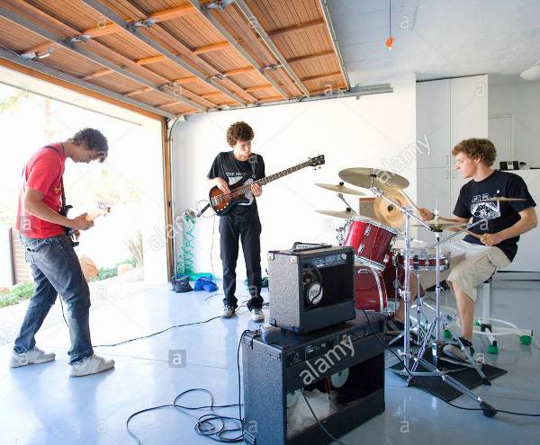 Povoação: E vem aí, R$ 30 mil em premiação no Festival Nacional de Bandas de Garagem