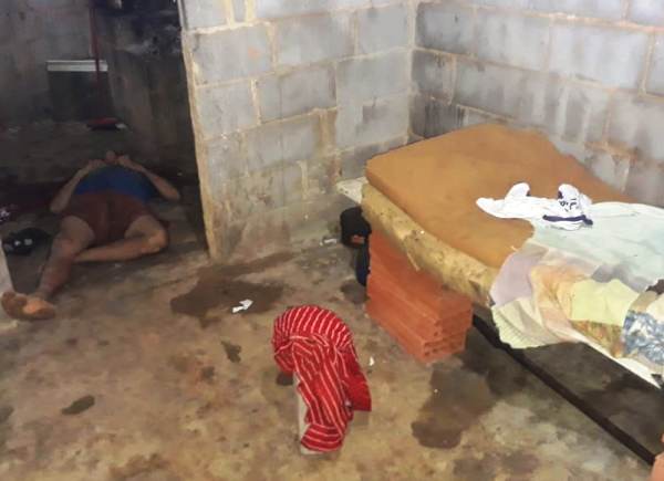 Homem é assassinado com corte no pescoço, no interior de Linhares