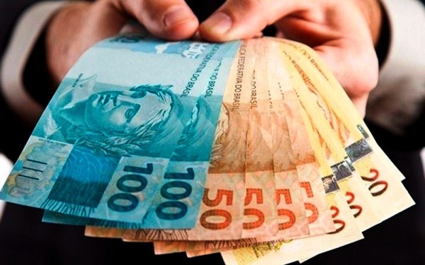 Dinheiro no bolso! Empresa vai resolver problema financeiro de muita gente em Linhares