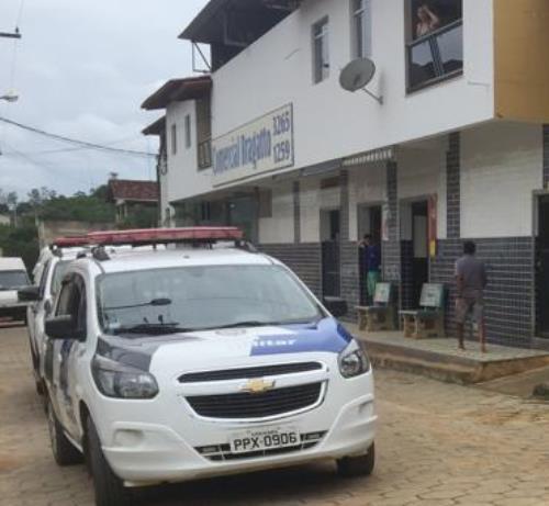 Ocupantes de moto assaltam posto de combustíveis em Rio Bananal