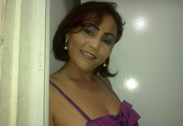Aniversariante do dia: Elisângela dos Anjos