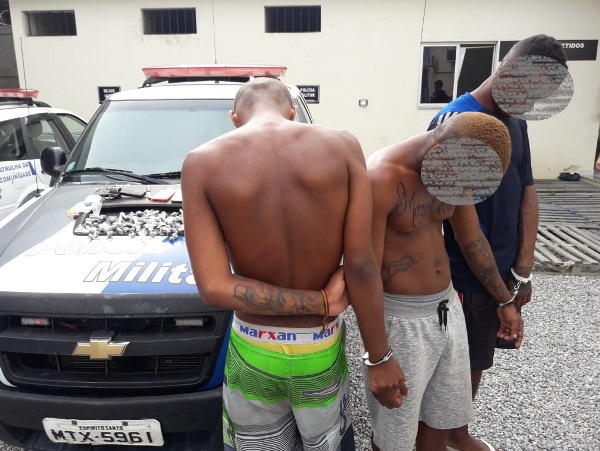 Beco do Shrek: PM faz apreensão e detém Cabeça, Barba e Zé  do Remendo no Interlagos