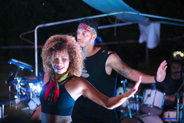 Pré-Carnaval em Linhares: Pontal, Regência e Povoação lotados no fim de semana