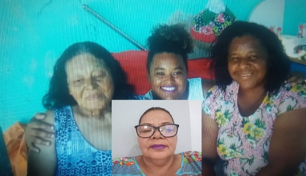 Apareceu!Mãe e filha juntas 47 anos após separação. Ela foi deixada com casal, em Linhares