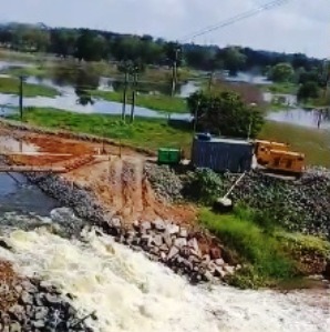 Risco de rompimento em barragem: 28 famílias são retiradas da Avenida Beira-Rio