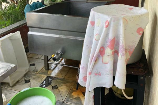 Serviço de Inspeção de Linhares interdita fábrica de queijo clandestina