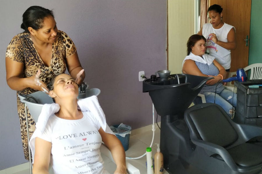 De graça, no Jocafe II: Cursos gratuitos são ofertados aos moradores