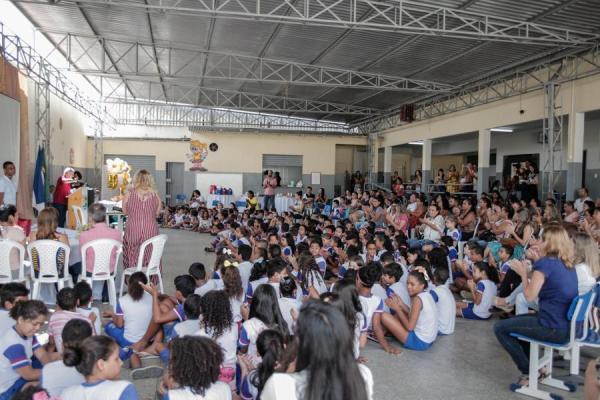 Os 50 anos da EMEF Castelo Branco em Linhares. Conheça a história