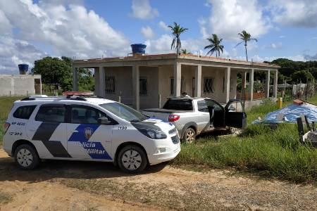 Cinco casas arrombadas em Urussuquara. Bandidos furtaram até sofá