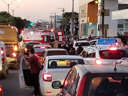 BR-101: Ciclista é atropelada no perímetro urbano de Linhares