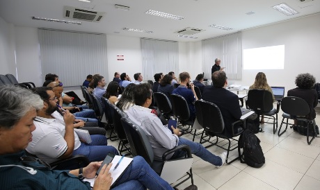 MP recebe relatório da situação de barragem do Rio Pequeno, em Linhares