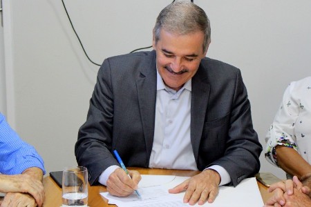 Sancionada lei que cria Conselho Municipal do Trabalho, Emprego e Renda em Linhares