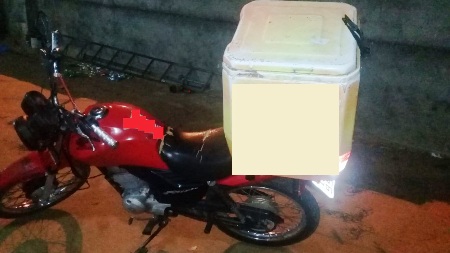 Outro: Entregador de lanches é rendido por assaltantes no bairro Aviso