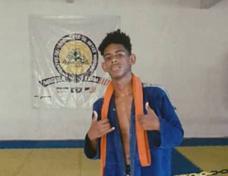 Atleta de Linhares fala de um grande sonho, e pede ajuda para realizá-lo