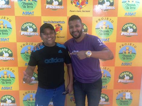 Sim, Honda Fan saiu para Linhares, na Banca Pé Quente