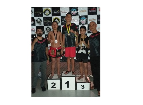 Muay thai: Tem linharense classificado para o Brasileiro 2019 após luta na Serra