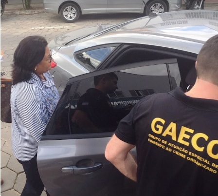 Rosinha Guerreira: Marcada Sessão Extraordinária para decidir a vida de vereadora denunciada em Linhares