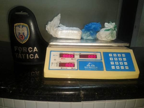 Interlagos: Força Tática encontra mais de meio kg de cocaína enterrada