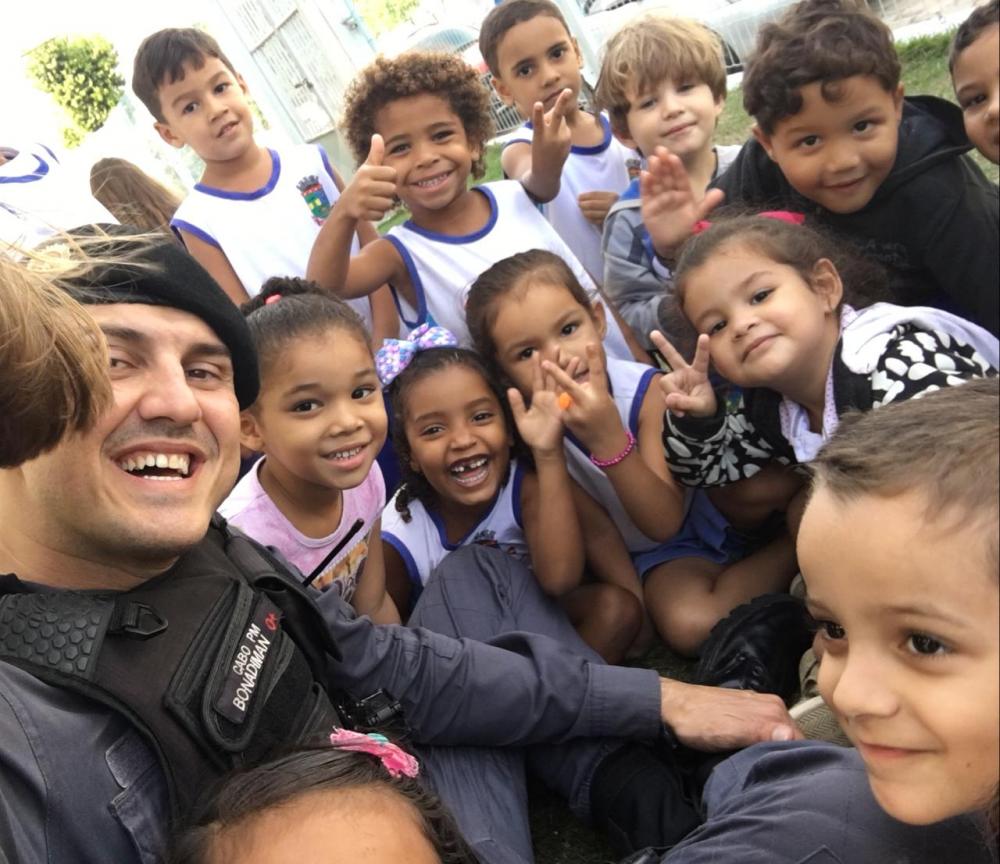 Linhares: Cabo se emociona ao anunciar que vai para outro Batalhão da Polícia Militar