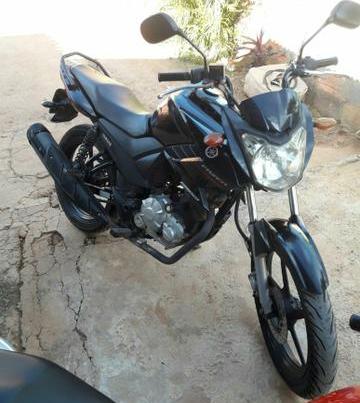 Ladrão furta moto no Shell, e vítima pede ajuda para encontrá-la