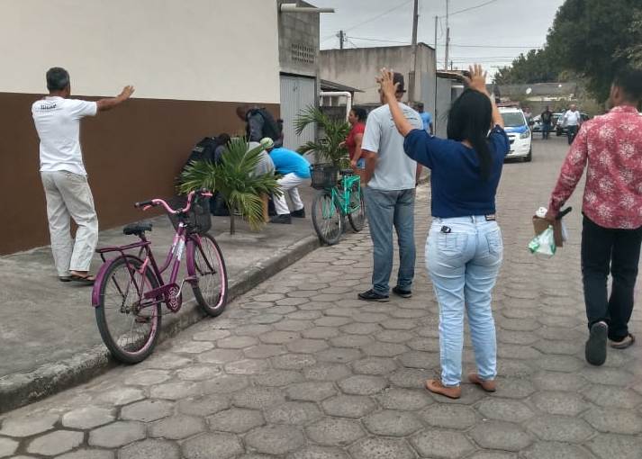 Sooretama: PMs, comunidade e familiares impedem ação de jovem que queria morrer