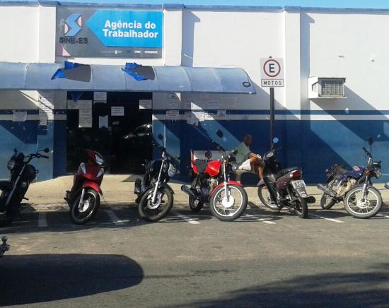 Sine: Vagas para promotor de vendas, recepcionista, técnica de enfermagem e mais