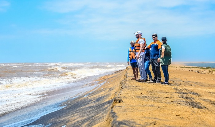 Chegada do óleo no ES: Linhares entra em alerta máximo