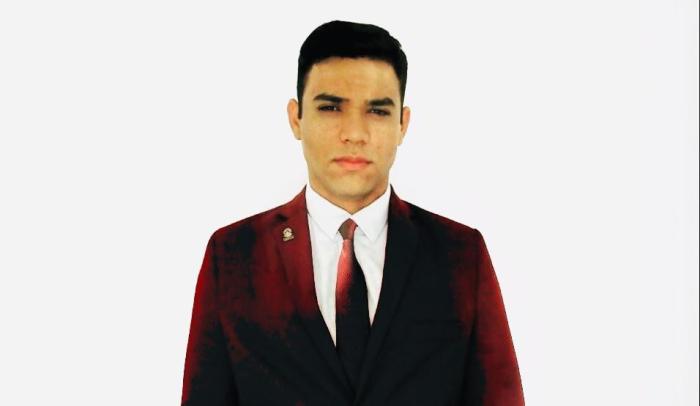 Jovem escritor linharense se destaca em importantíssimo assunto através do livro
