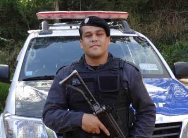Moradores sentem falta de Cabo da PM e questionam sobre o que aconteceu com ele