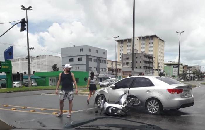 BR-101: Motociclista sai ferido de acidente no Trevo do Estadual
