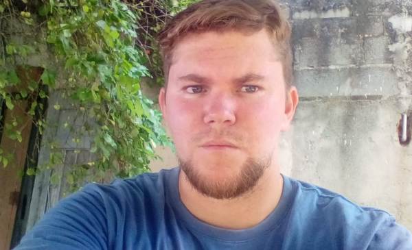 Jovem pai de família desempregado pede: Ajudem-me, preciso de trabalho com carteira assinada