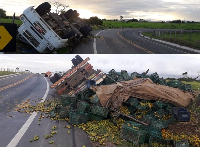 Caminhão carregado de manga tomba na Rodovia que liga Linhares a Colatina