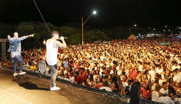 Para todos os gostos: Programação do final de semana nas praias de Linhares