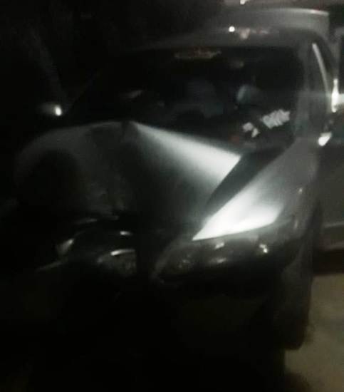 Assaltantes roubam Honda Civic no Santa Cruz e sofrem acidente durante fuga