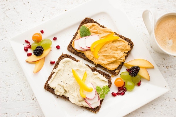 Café da manhã: Nutricionista fala da importância. Sem ele, tem ganho de peso