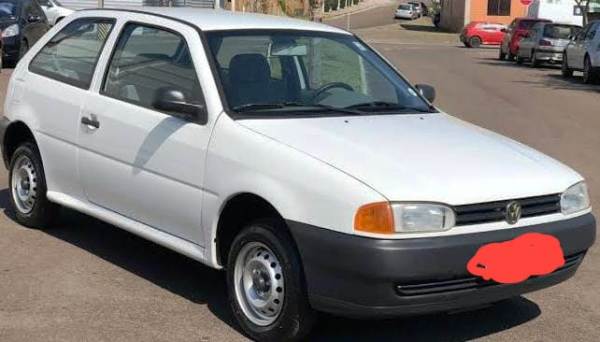 Carro é furtado em frente a residência da vítima, no Linhares 5