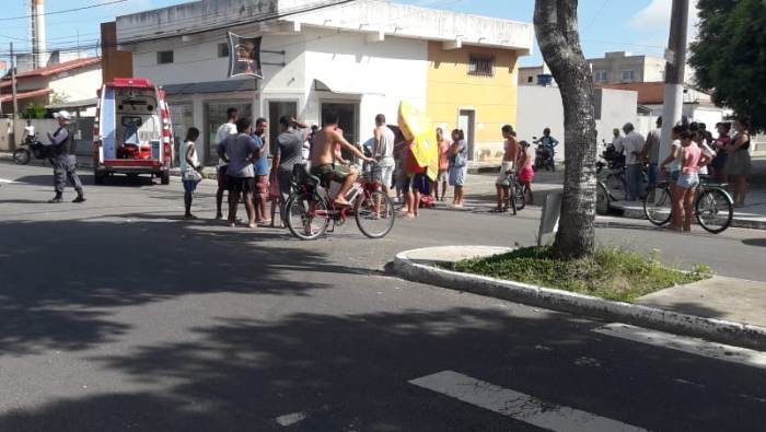 Acidente no Interlagos deixa motociclista com fratura exposta