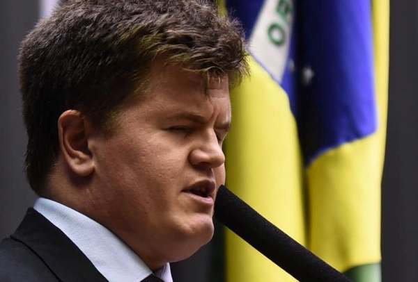Felipe Rigoni dividirá painel com Luciano Huck em Harvard