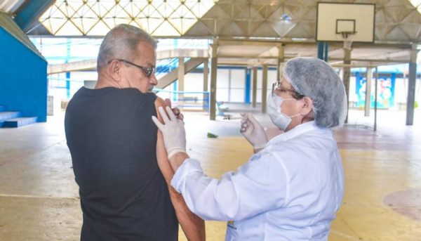 Gripe: Vacinação suspensa em Linhares até chegada de novas doses