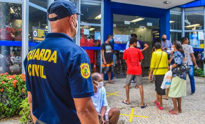 Fiquem em casa: Guarda Municipal intensifica orientação em Linhares