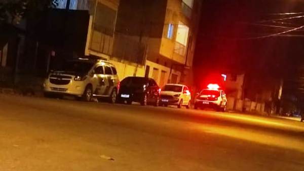 Viaturas da PM e GCM são vistas em ocorrência no Interlagos